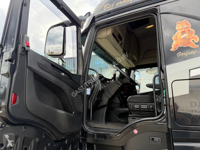 Tracteur Iveco 460 *LNG* Euro 6D Retarder Smart...