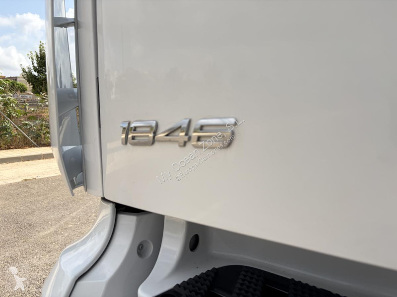 Cabeza tractora Mercedes 1846