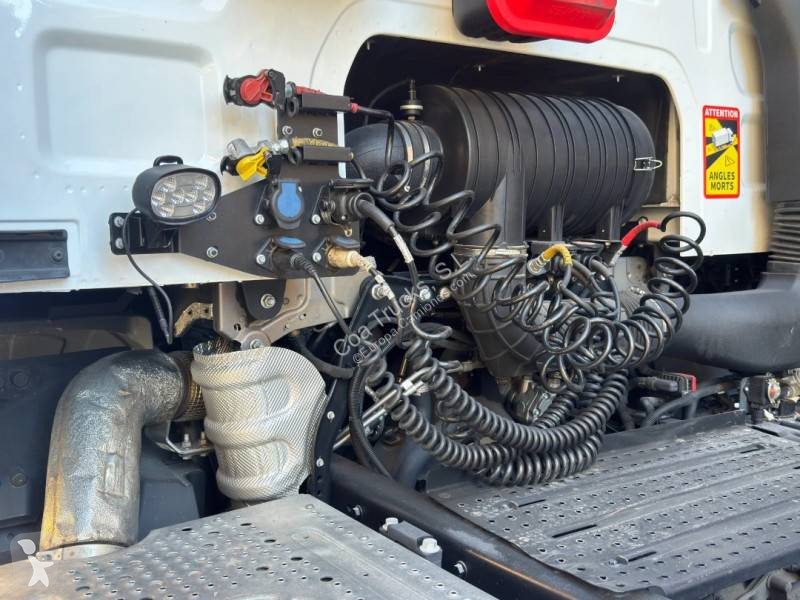 Cabeza tractora Ford Trucks