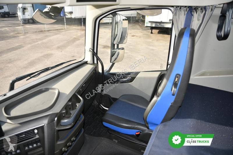 Cabeza tractora Volvo 500 Globetrotter XL Varios