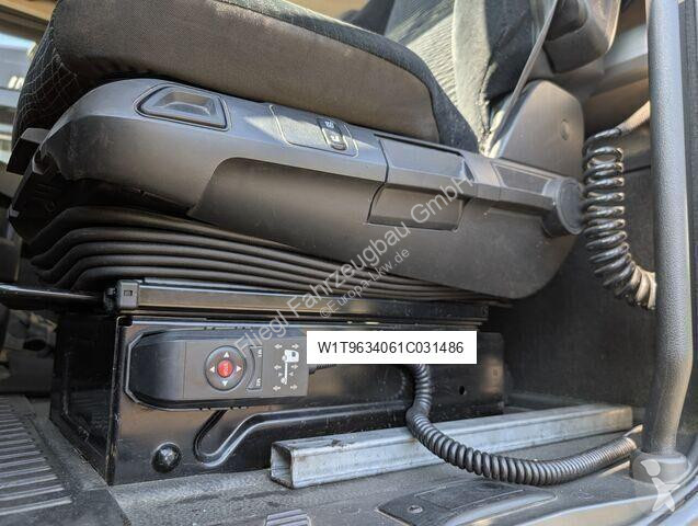 Cabeza tractora Mercedes 1851 LSnRL