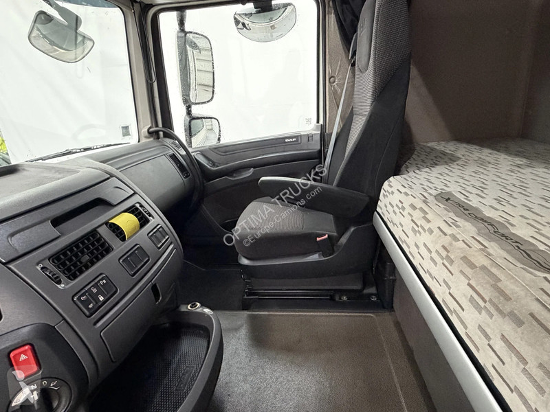 Cabeza tractora DAF 106460 SUPERSPACECAB