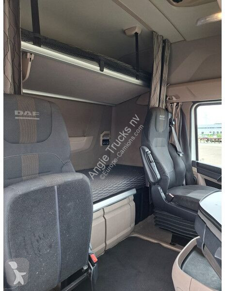 Cabeza tractora DAF