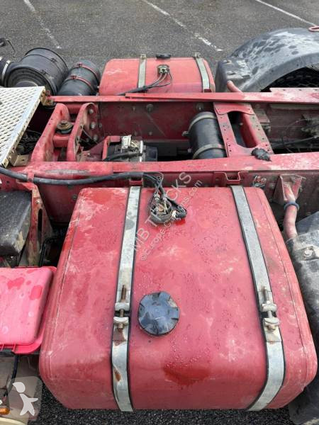 Cabeza tractora Renault 420