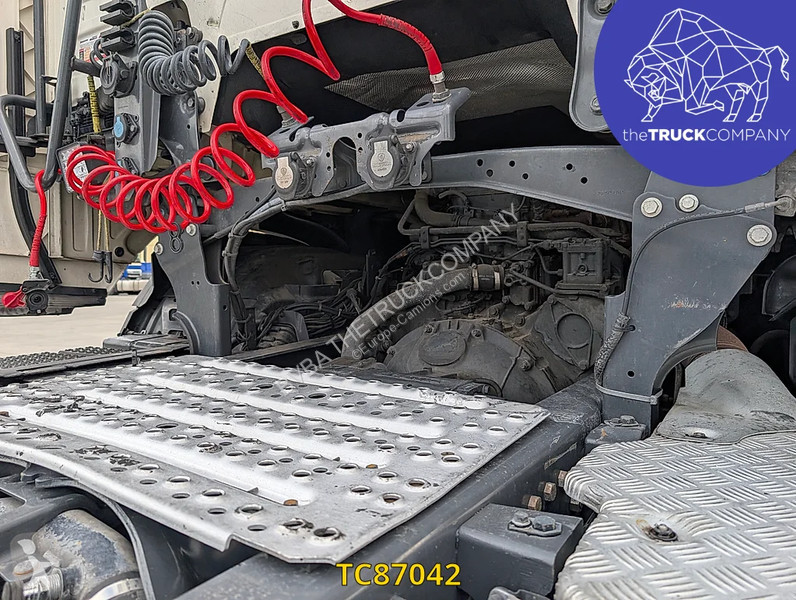 Cabeza tractora Scania 410