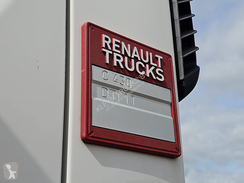 Nyergesvontató Renault C 430