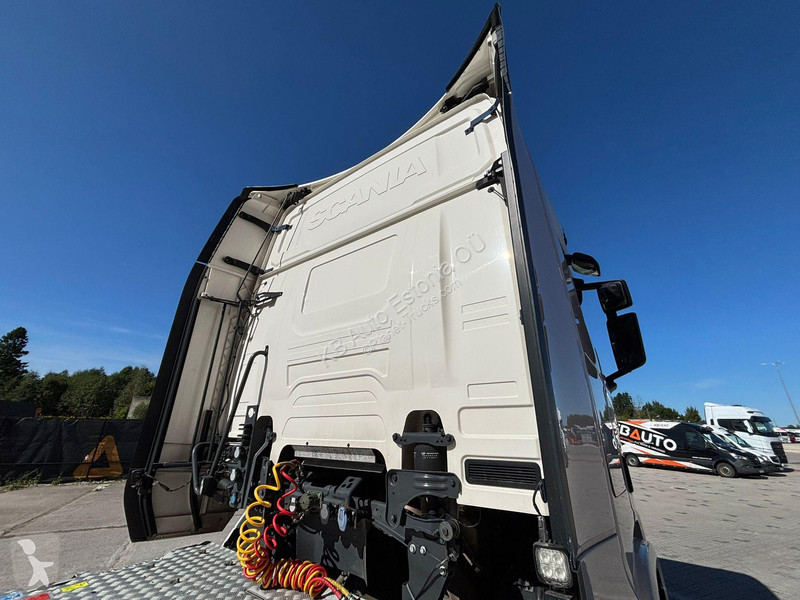 Cabeza tractora Scania R 520 6x2 RETARDER /...