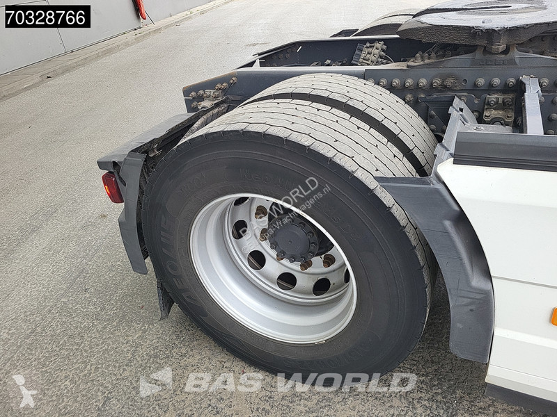 Tahač Volvo 500 4X2 XL 2xTanks Xenon I-ParkCool...