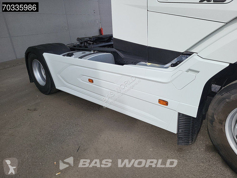 Cabeza tractora DAF 480 4X2 2x Tanks Standklima...