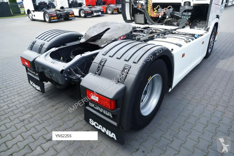Tahač Scania S 450