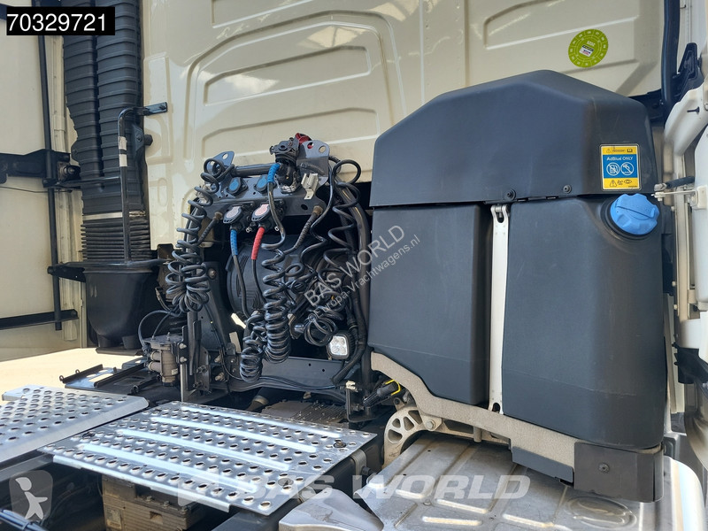 Cabeza tractora Volvo 460  4X2 Retarder 2x...