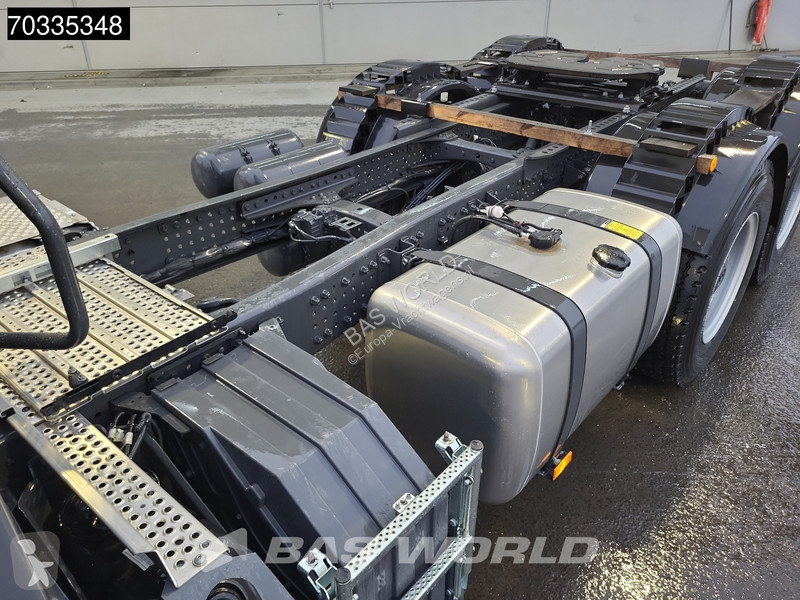 Nyergesvontató Mercedes 3345 6X4 NEW!...