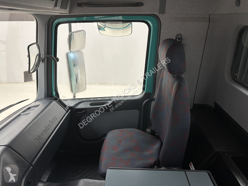 Nyergesvontató Mercedes 3343 - 6x6 - nieuwstaat