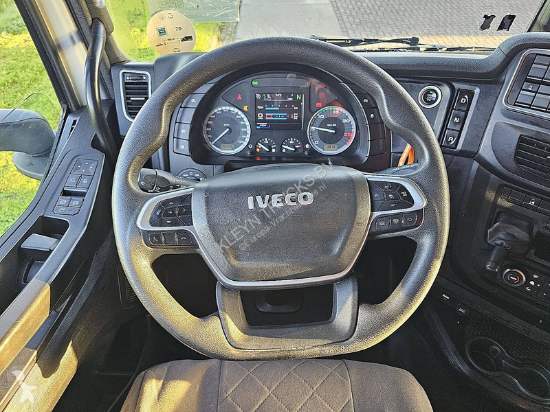 Nyergesvontató Iveco AS440S49