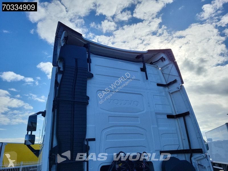 Nyergesvontató Volvo FH 460 4X2 Globe APK...