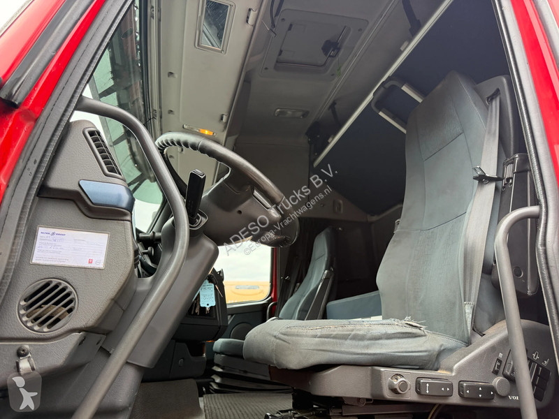 Cap tractor Volvo 420 Globe Euro 5