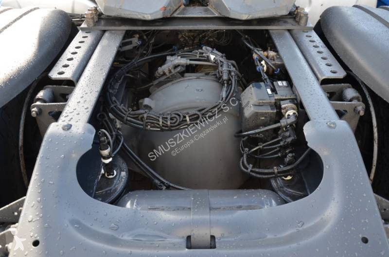 Cap tractor Scania 560