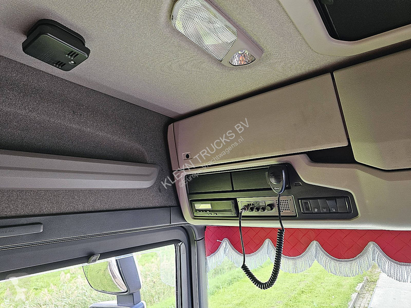Тягач Scania 6x2/4 NB