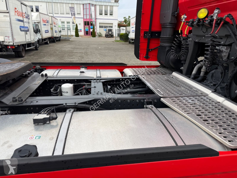 Тягач Iveco STRALIS S-WAY AS440S58T/FP Intarder...