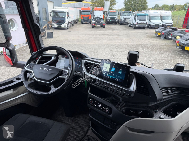 Ciągnik siodłowy Iveco STRALIS S-WAY...
