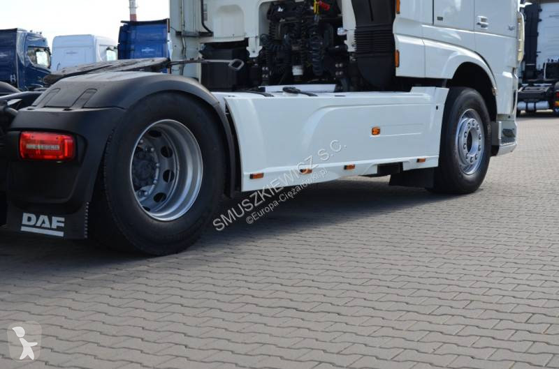 Cap tractor DAF 480