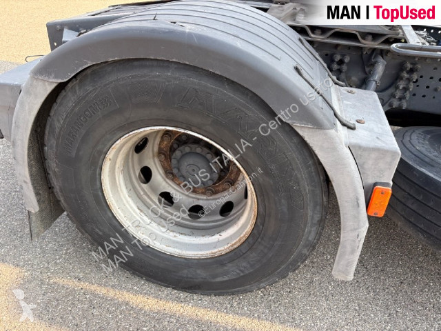 Cap tractor Iveco AT440.460