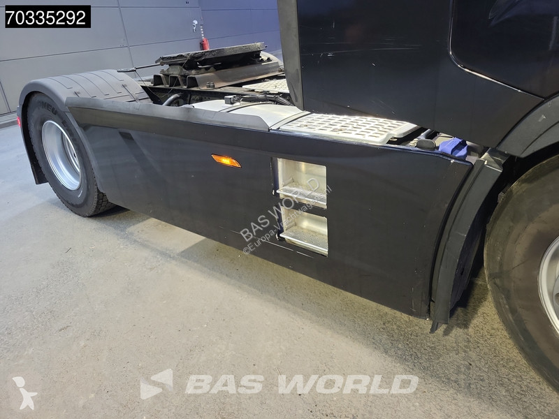 Тягач Iveco S-Way 510 S-Way 4X2 ACC Navi 80%...