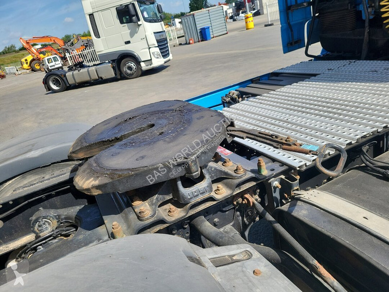 Cap tractor MAN 18.400