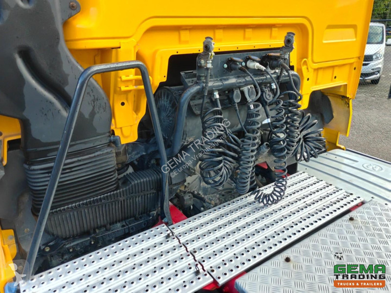 Тягач MAN TGX 4x4 XLX Euro6B - Manual...