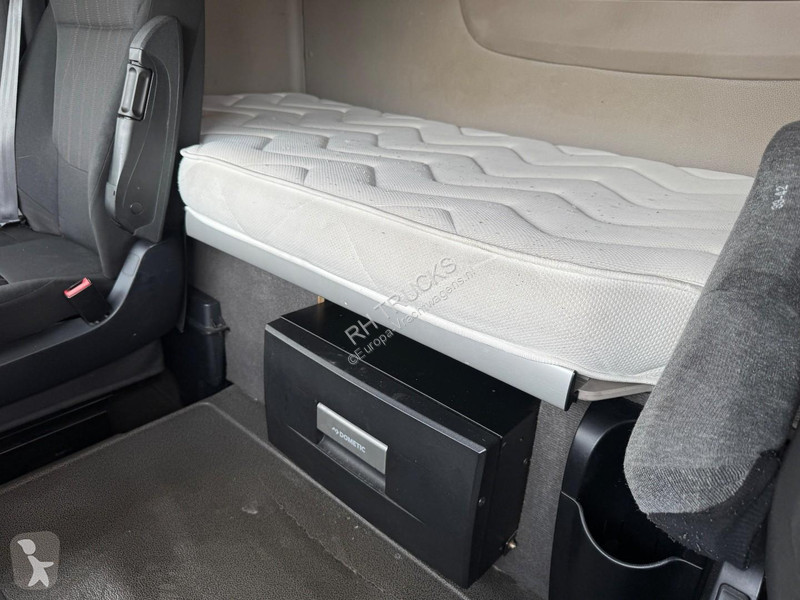 Тягач DAF 450 4X2 EURO 6 MEGA