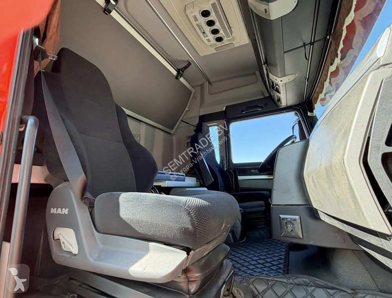 Тягач MAN 26.440 EURO 6 TWINSTEER 6x2 PARK...