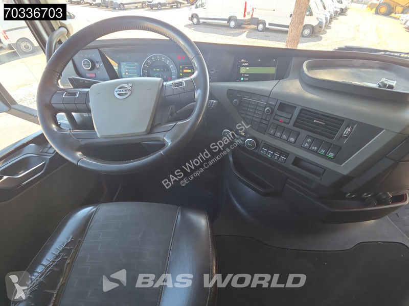 Тягач Volvo 500  4X2 XL 2xTanks Xenon ACC