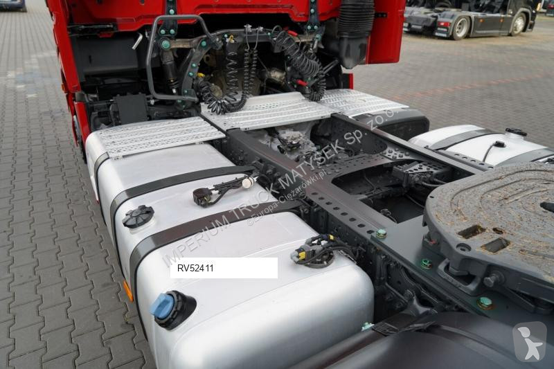 Тягач Mercedes ACTROS 1845
