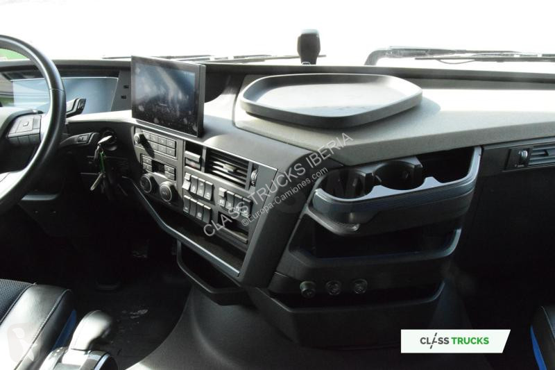 Traktor Volvo Globetrotter XL Retarder
