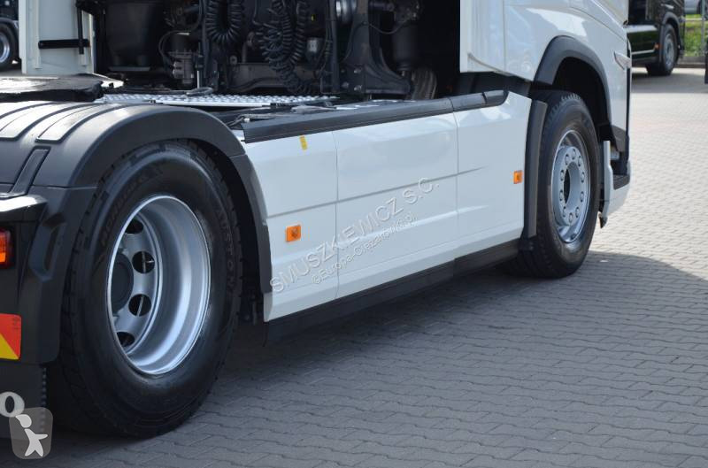 Cabeza tractora Volvo 500