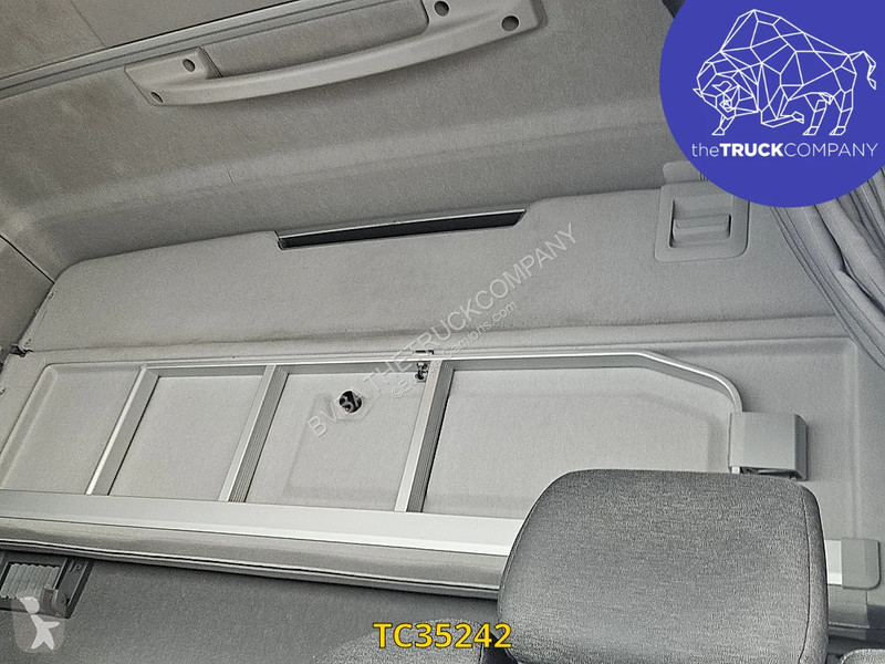 Cabeza tractora Renault T 520