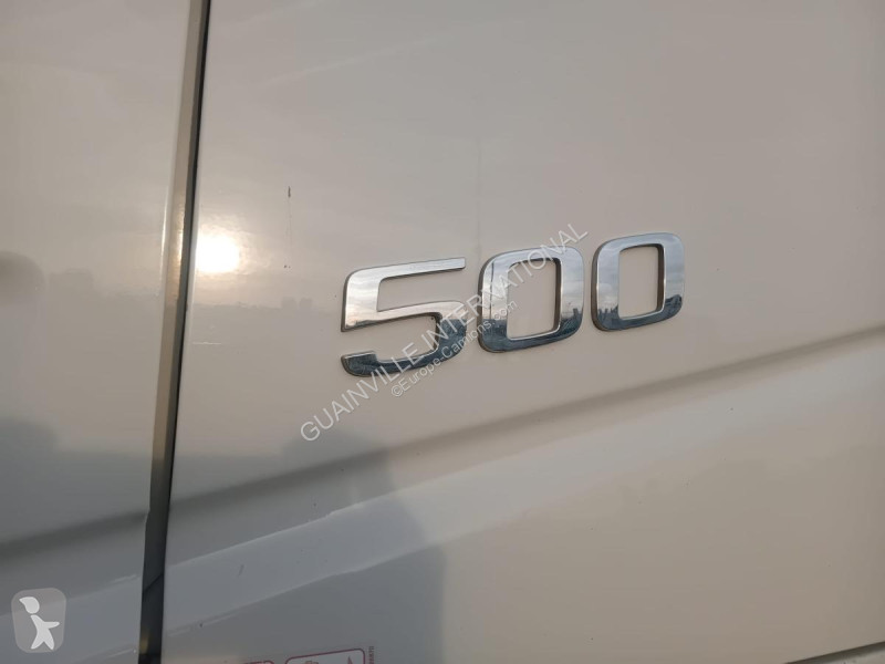 جرار Volvo 500