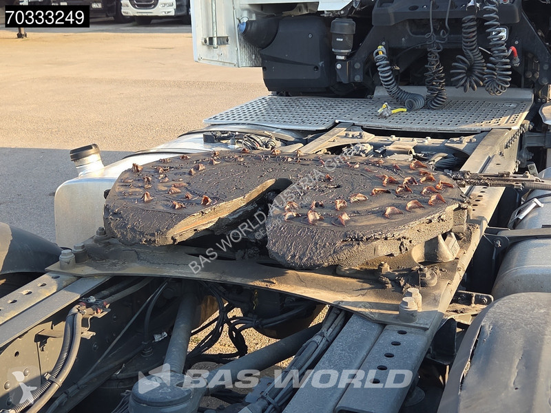 Влекач DAF 480 4X2 2x Tanks Standklima Alcoa's ACC