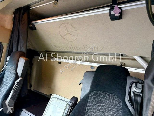 Влекач Mercedes 1845 Big Space/Standklima/Euro6