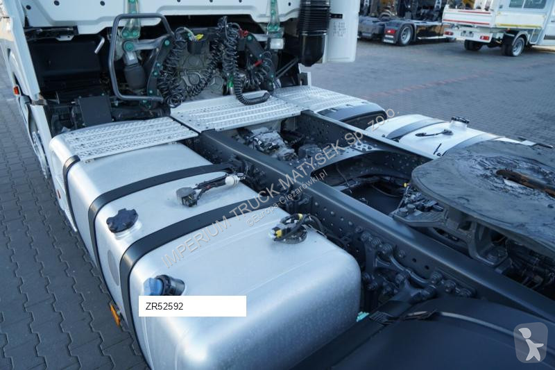 Влекач Mercedes ACTROS 18 48 / MP5 / GIGA SPACE...
