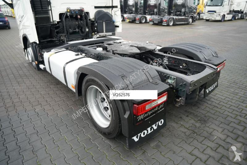 Влекач Volvo FH 500