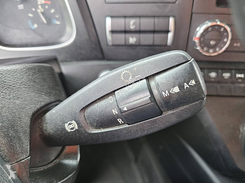 جرار Mercedes ACTROS 1836