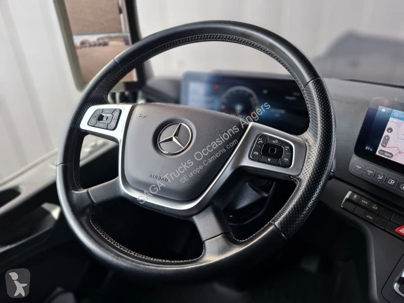 Mercedes 1848 Bigspace tractor unit
