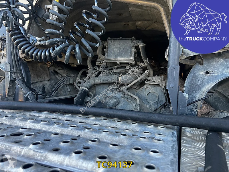 Scania 420 tractor unit