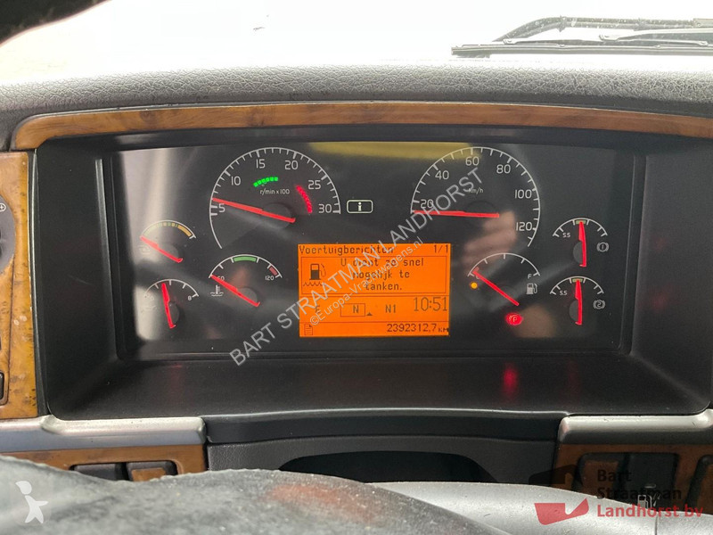 Volvo 460 Globetrotter opleggertrekker tractor...