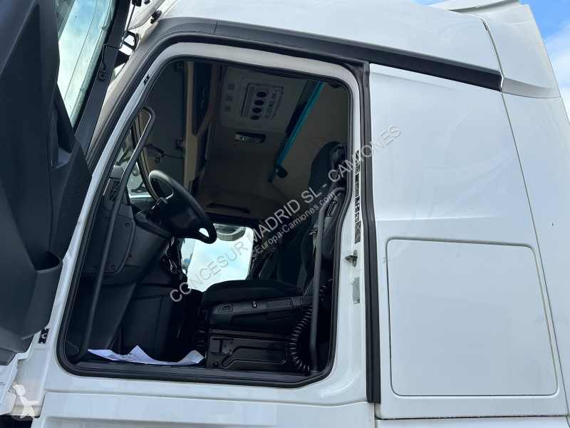 Mercedes  1851 LS tractor unit