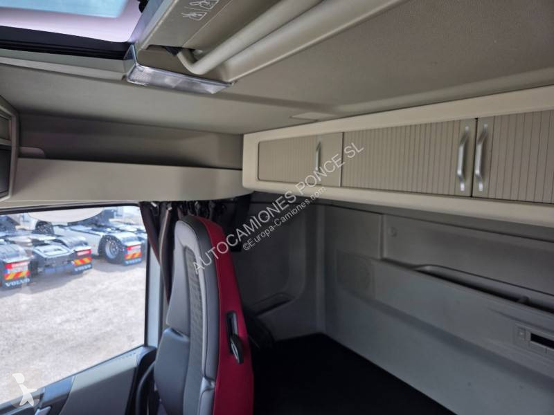 Volvo 500 tractor unit