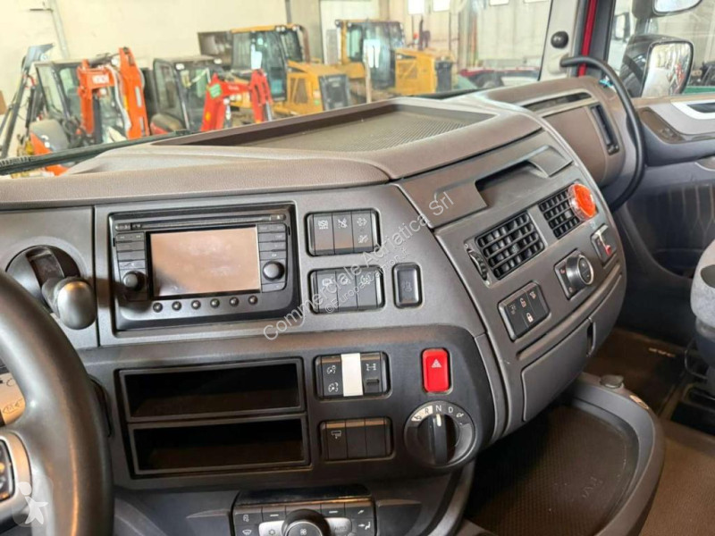 Trekker DAF 480
