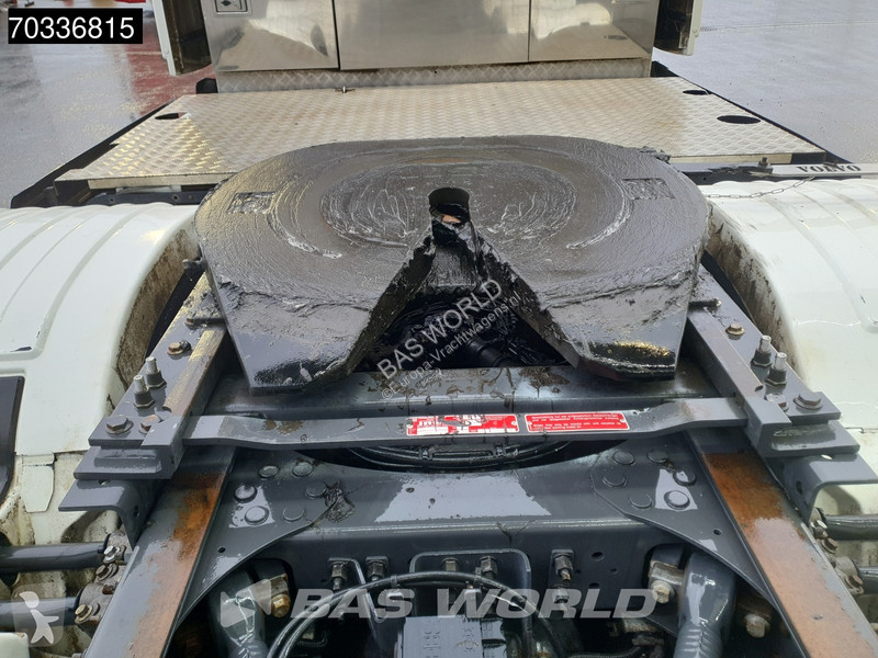 Volvo 750 6X2 Retarder Full-Air 2x Tanks...