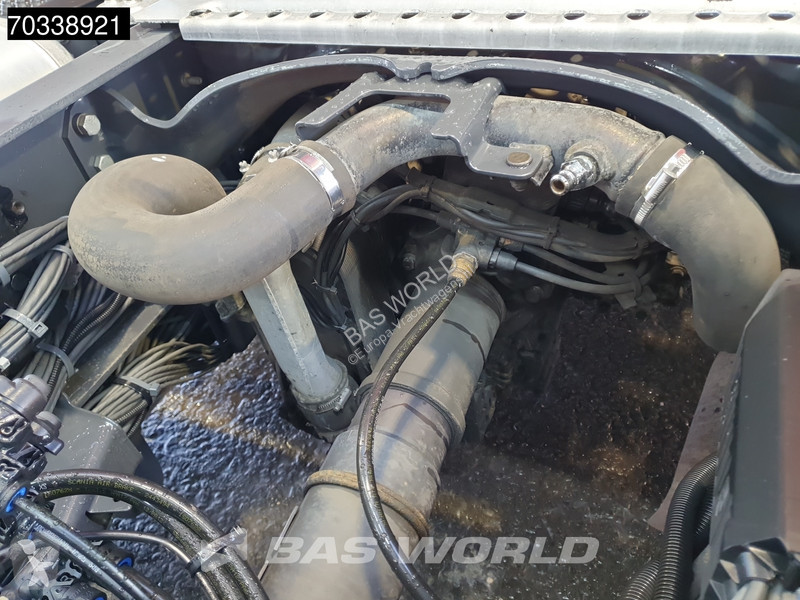 Scania 4X2 Retarder 2x Tanks APK ACC tractor unit